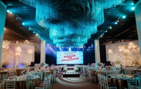 Dịch vụ cho thuê bàn ghế hội nghị và khai trương trọn gói: mẫu đẹp sang trọng