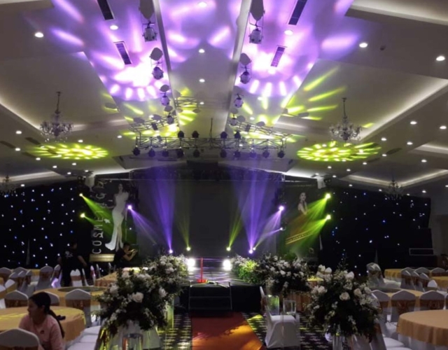 Dịch vụ cho thuê âm thanh ánh sáng sự kiện chuyên nghiệp: dàn loa line array cao cấp