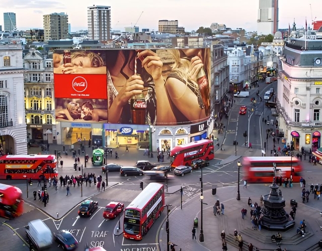 Thi công biển pano ngoài trời: chi phí và kích thước chuẩn