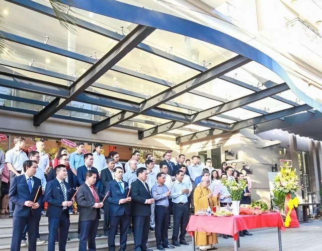 Nghi thức cúng khai trương đầu năm rước tài lộc: mâm cúng và bài khấn