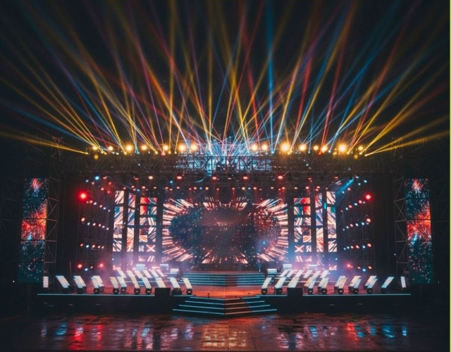 Tổng hợp 50+ mẫu sân khấu year end party đẹp và ấn tượng nhất