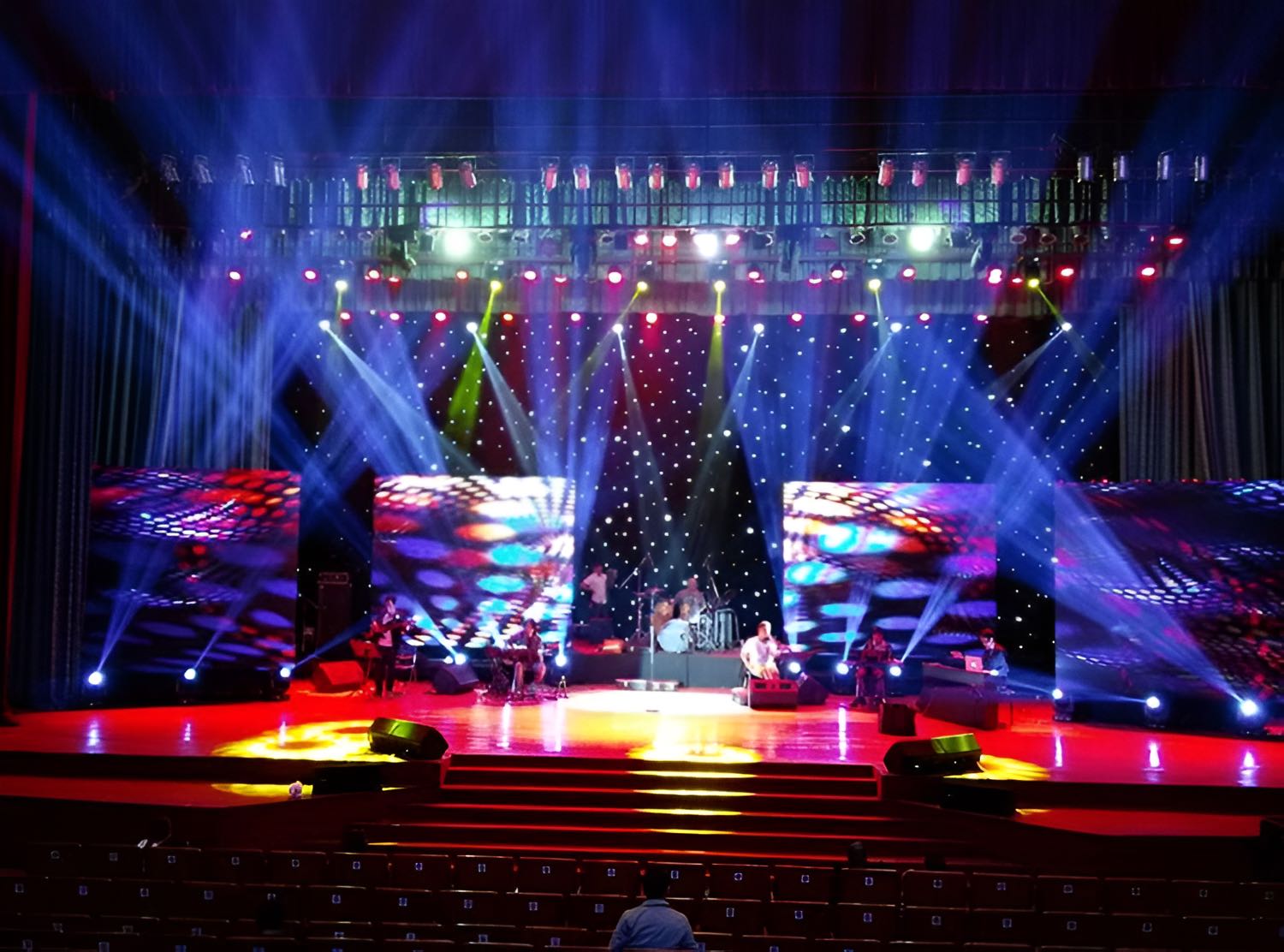 Đơn vị cho thuê âm thanh – ánh sáng luôn có phương án dự phòng khi có vấn đề phát sinh 