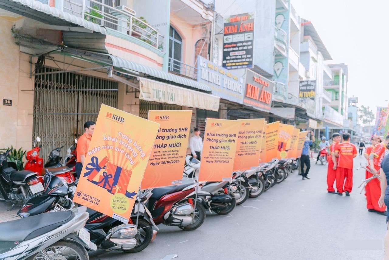 Dịch vụ cho thuê xe roadshow chuyên nghiệp