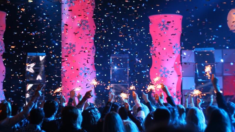 Gợi ý trang trí sân khấu 