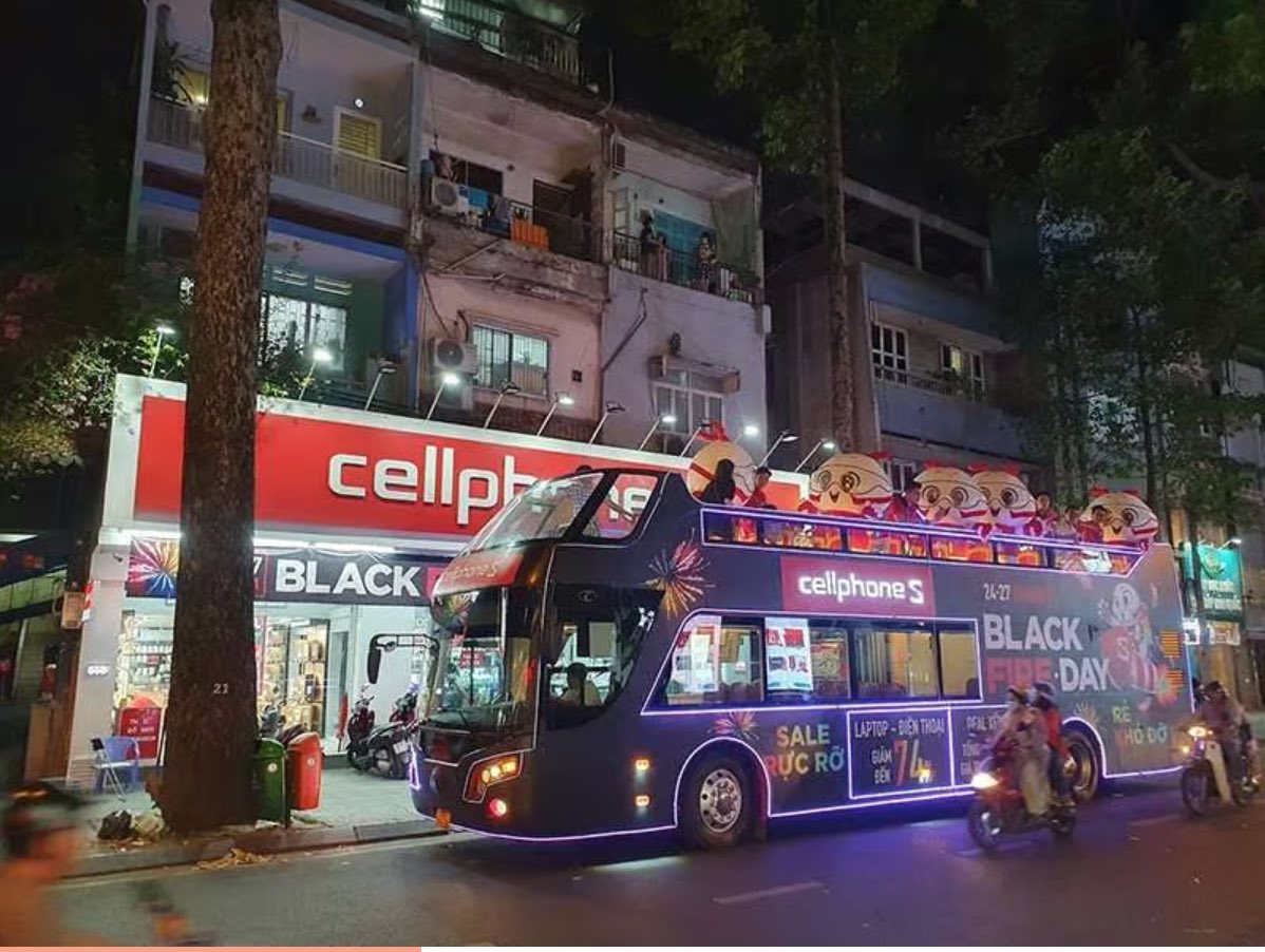 Quảng cáo trên xe bus 2 tầng