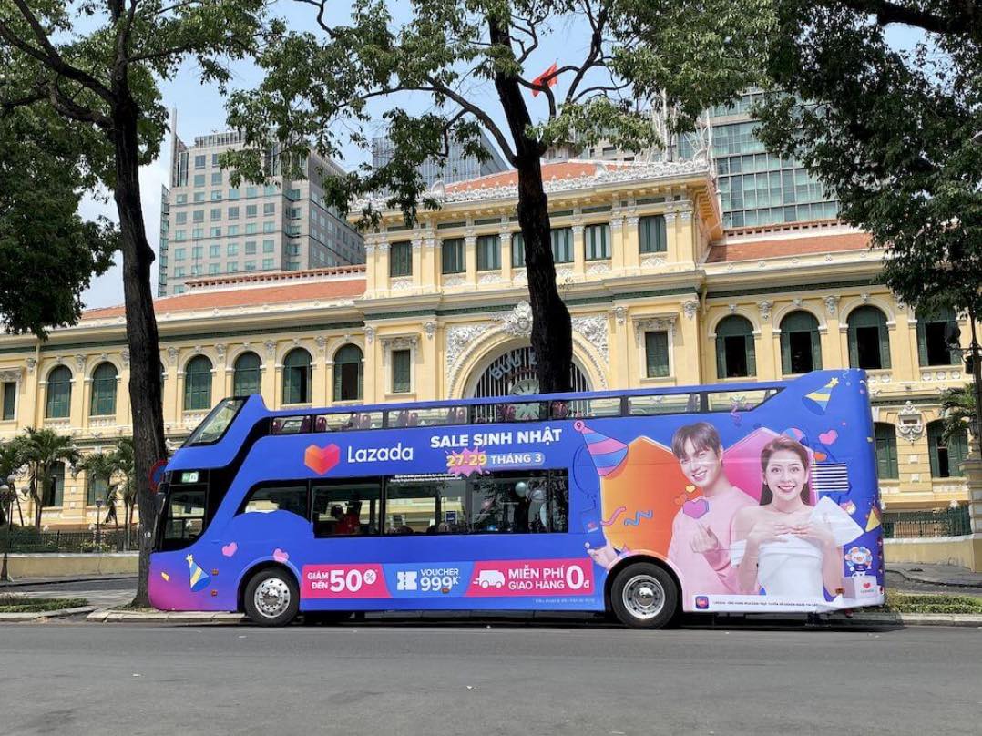 Roadshow bus 2 tầng