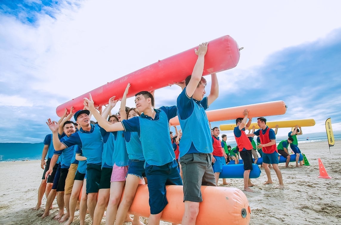Team building mang đến nhiều lợi ích cho doanh nghiệp