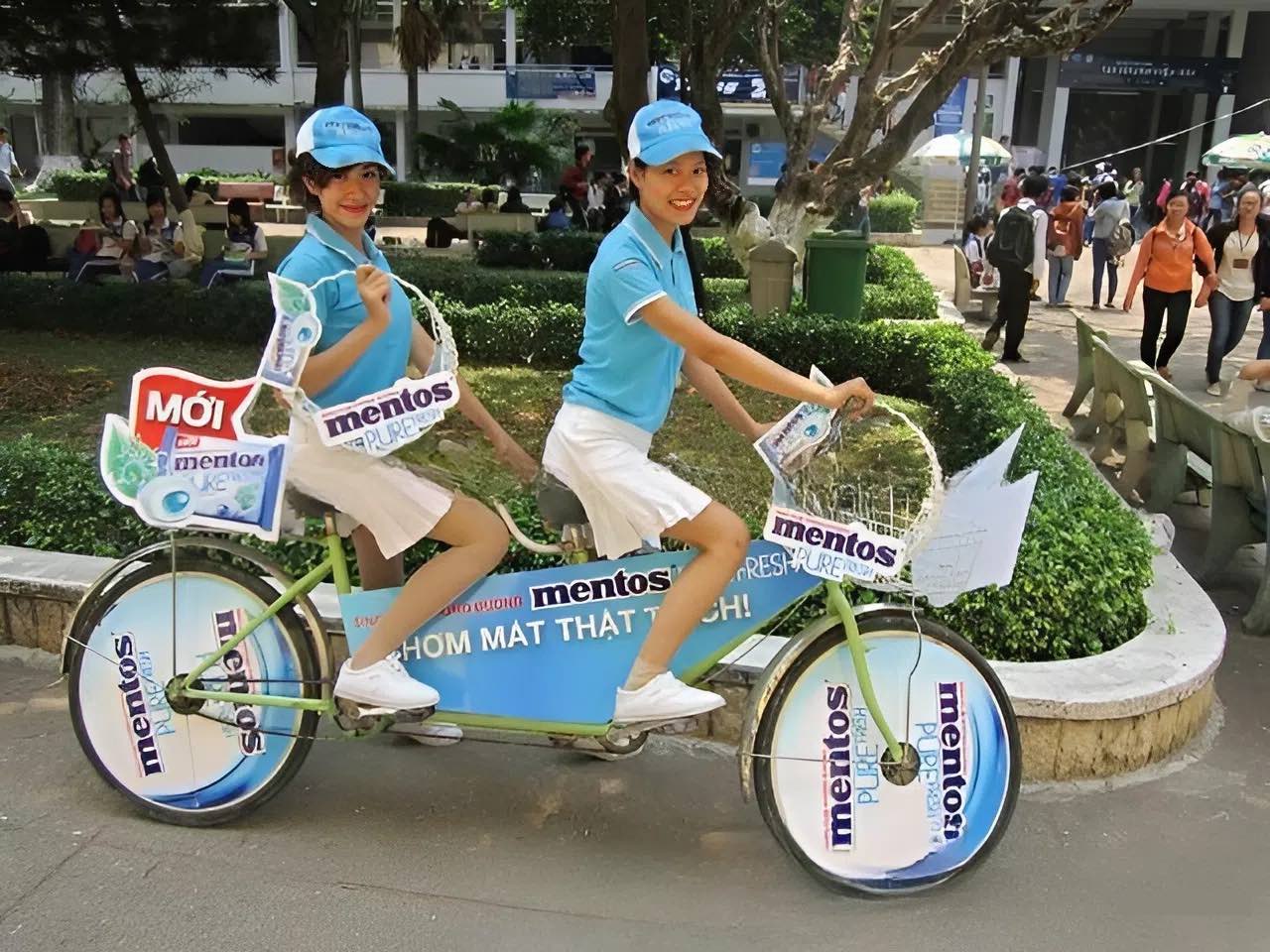 Xe đạp đôi (xe đạp tình nhân)