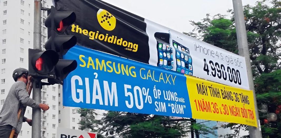 Xin giấy phép treo cờ phướn