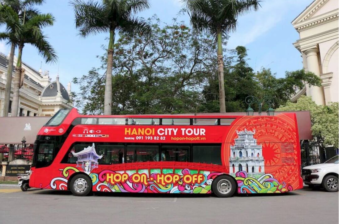 chạy roadshow bus 2 tầng tại Hà Nội