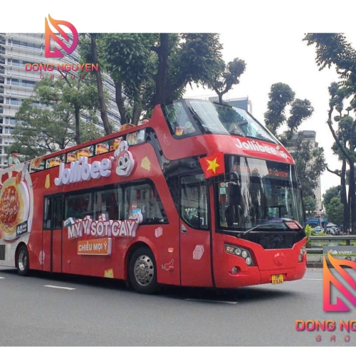 ROADSHOW XE BUS 2 TẦNG QUẢNG BÁ MỲ Ý SỐT CAY - JOLLIBEE