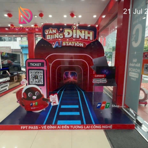 THI CÔNG BOOTH TÂN BIING ĐỈNH - FPT SHOP